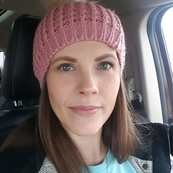 Meet your Posher, Krystal - Picture 1 of 1